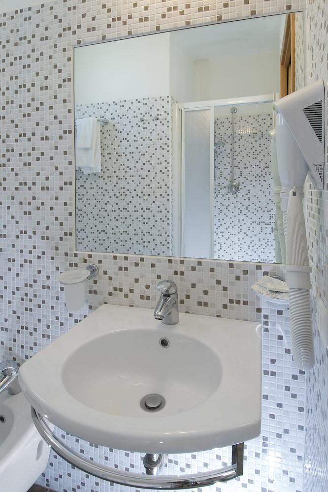 Hotel Belmar Cattolica Luaran gambar