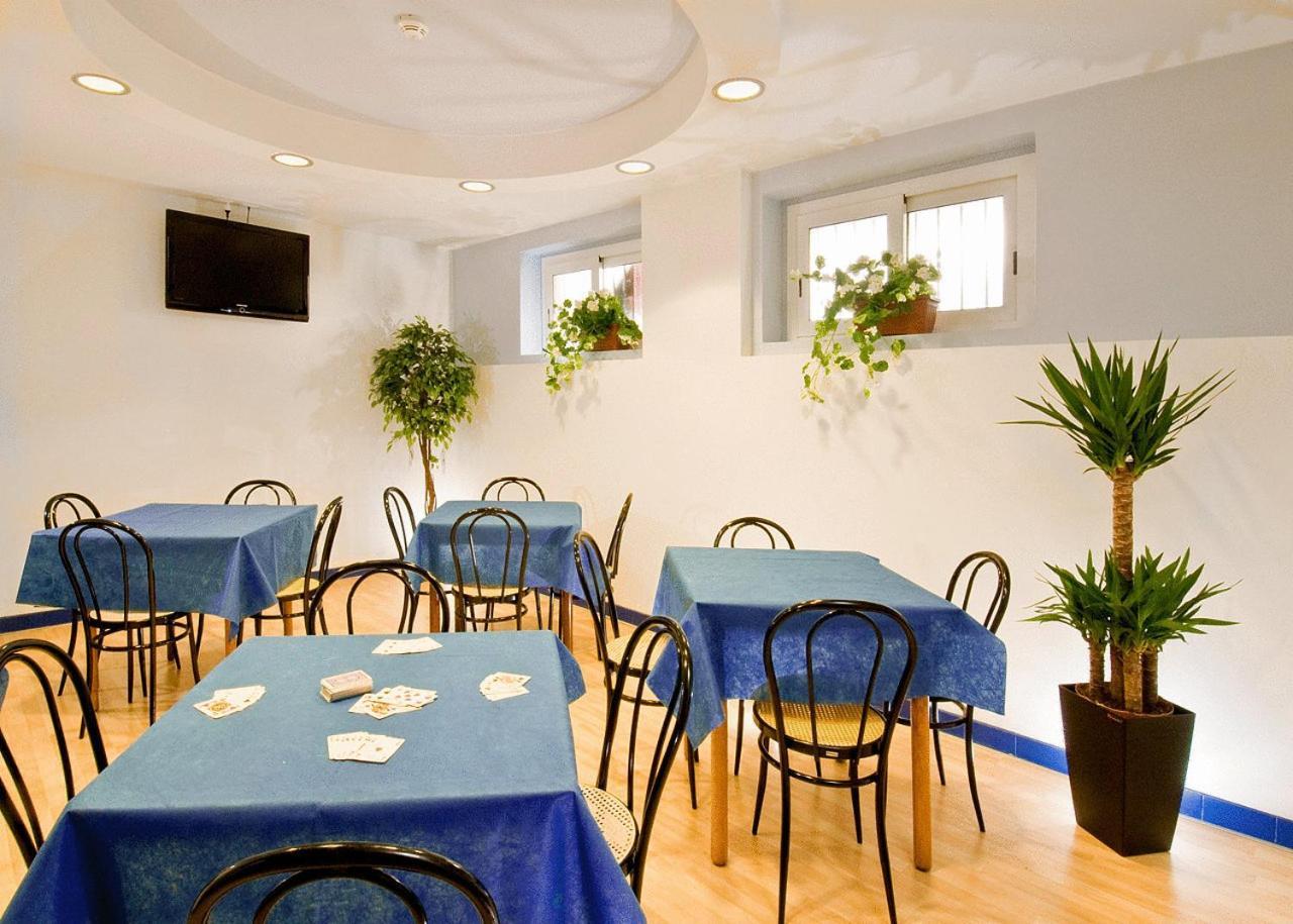 Hotel Belmar Cattolica Luaran gambar